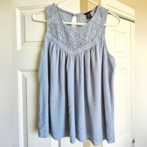 Torrid Women's Top Blue Gray sz 0